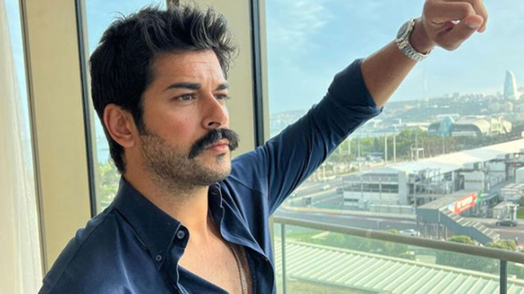Burak Özçivit eşiyle bayram paylaşımı yaptı saçlarını görenler şok oldu! ‘Saçlar alev almış’