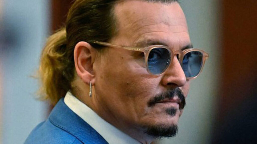Hollywood’ın yıldızı Johnny Depp tatil için Bodrum’a geliyor!