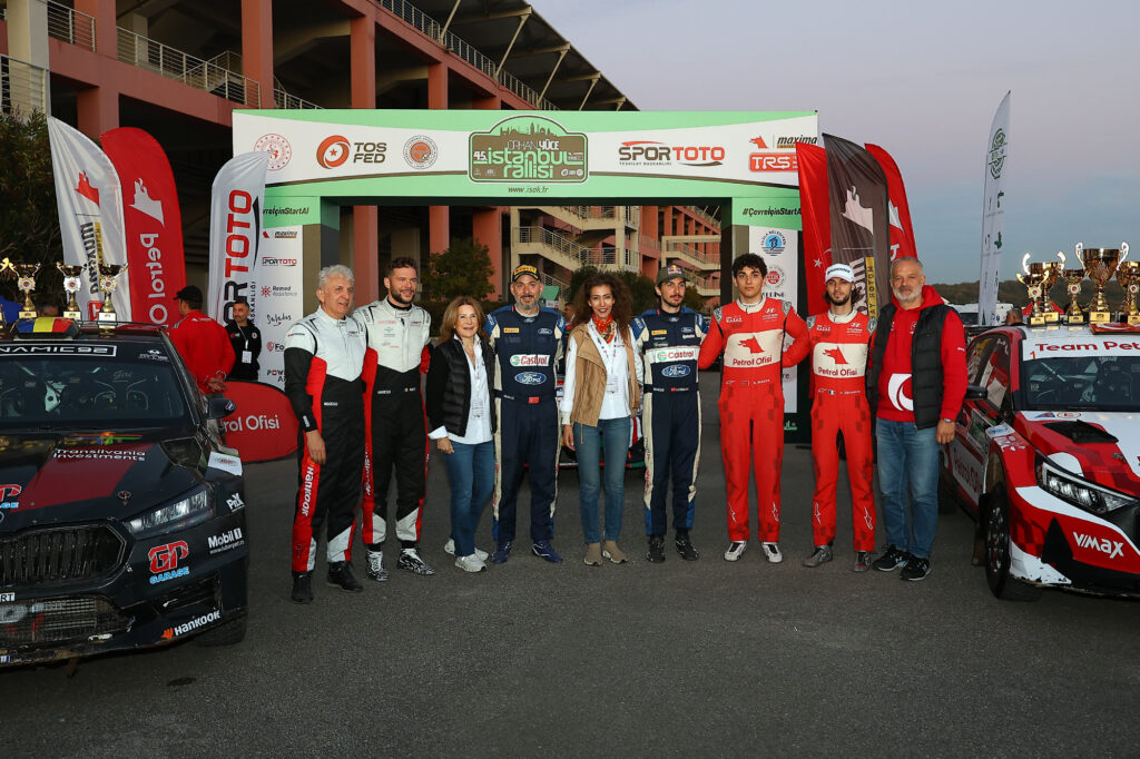 İstanbul Rallisi’ni Ali Türkkan-Oytun Albayrak Kazandı