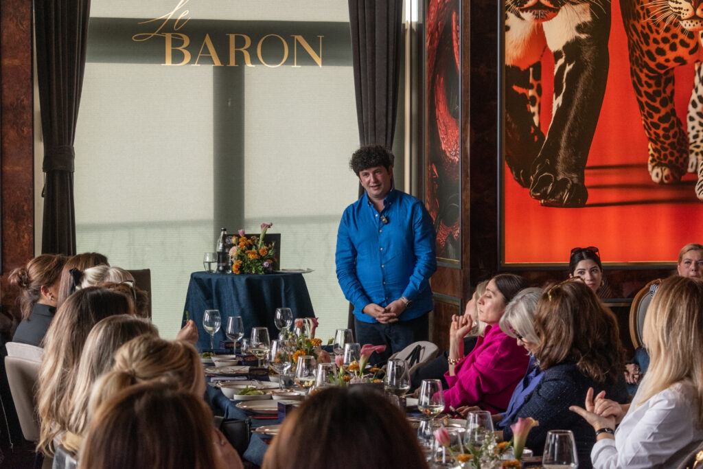 Zamansız Bir Buluşma: 2026’ya Astrolojik Bir Bakış