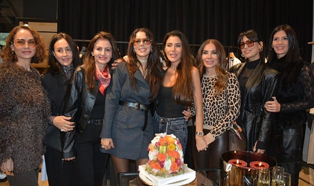 Sosyetenin Ünlü Simaları Rivus Etkinliğinde Bir Araya Geldi. .